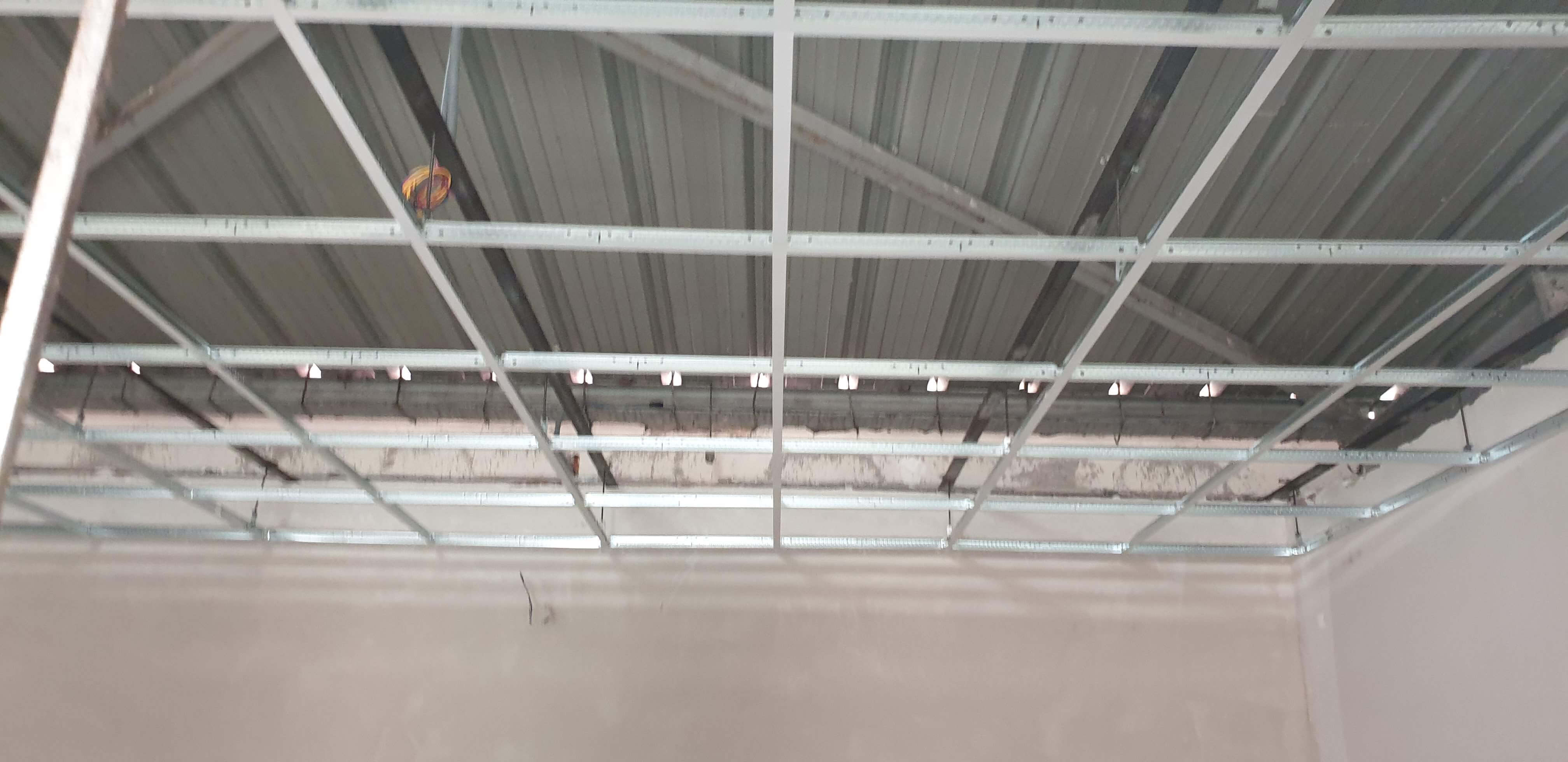 Réalisation Faux plafonds & Cloisons amovibles